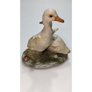 Masterpiece Porcelain Ducklings Nature Figurine